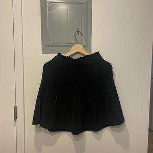 Black scrunchy ruched H&M skirt size M Black